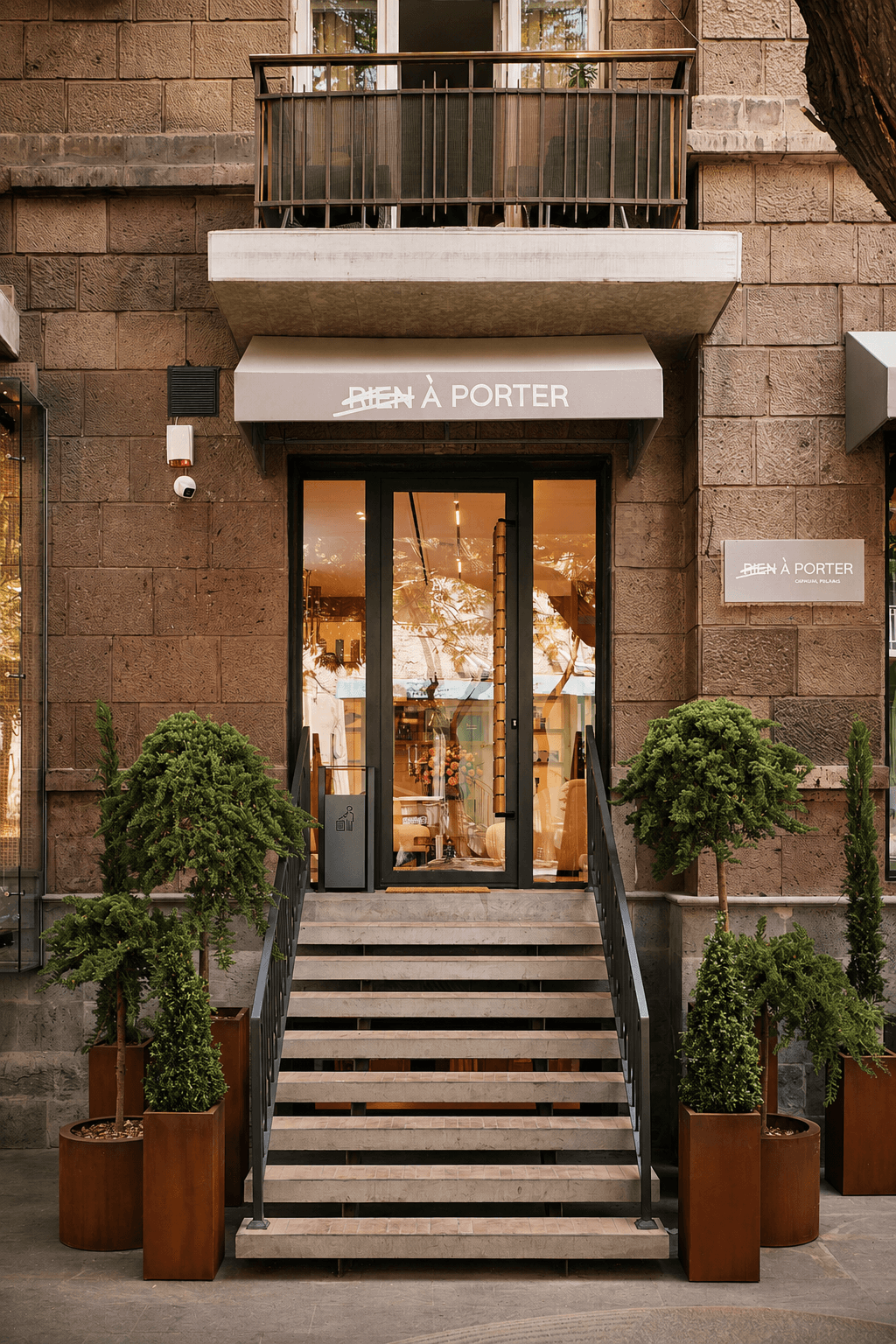 Rien-à-Porter Lifestyle Concept